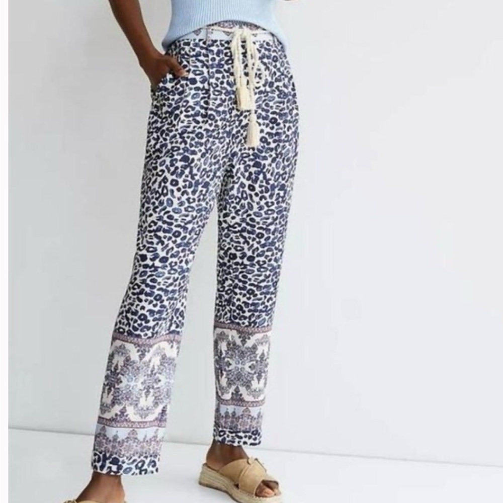 Anthropologie Blue and‎ White Patterned Joggers